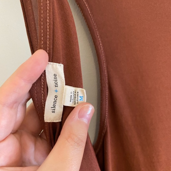 Urban Outfitters Silence + Noise Twist Back Tank - Picture 5 of 5